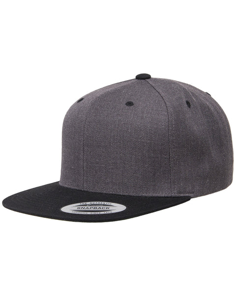 Yupoong 6089MT Gorra clásica de dos tonos con visera plana estructurada de 6 paneles para adultos