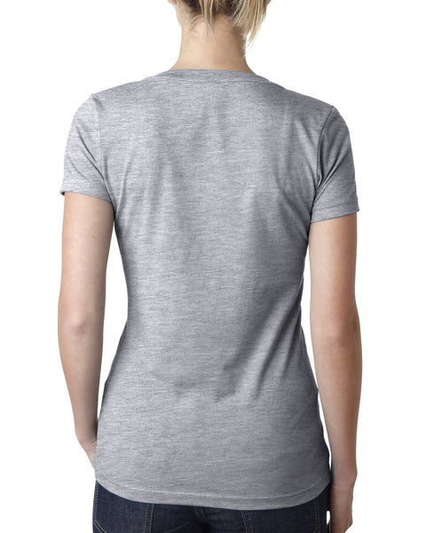 Next Level 6640 Camiseta CVC de cuello en V profundo para mujer