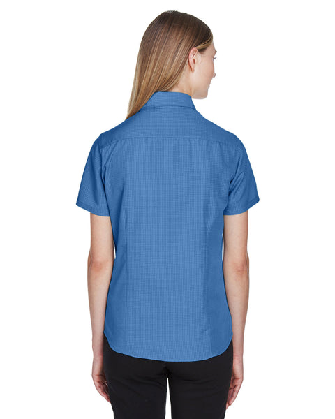 Harriton M560W - Camiseta de campamento texturizada para mujer Barbados